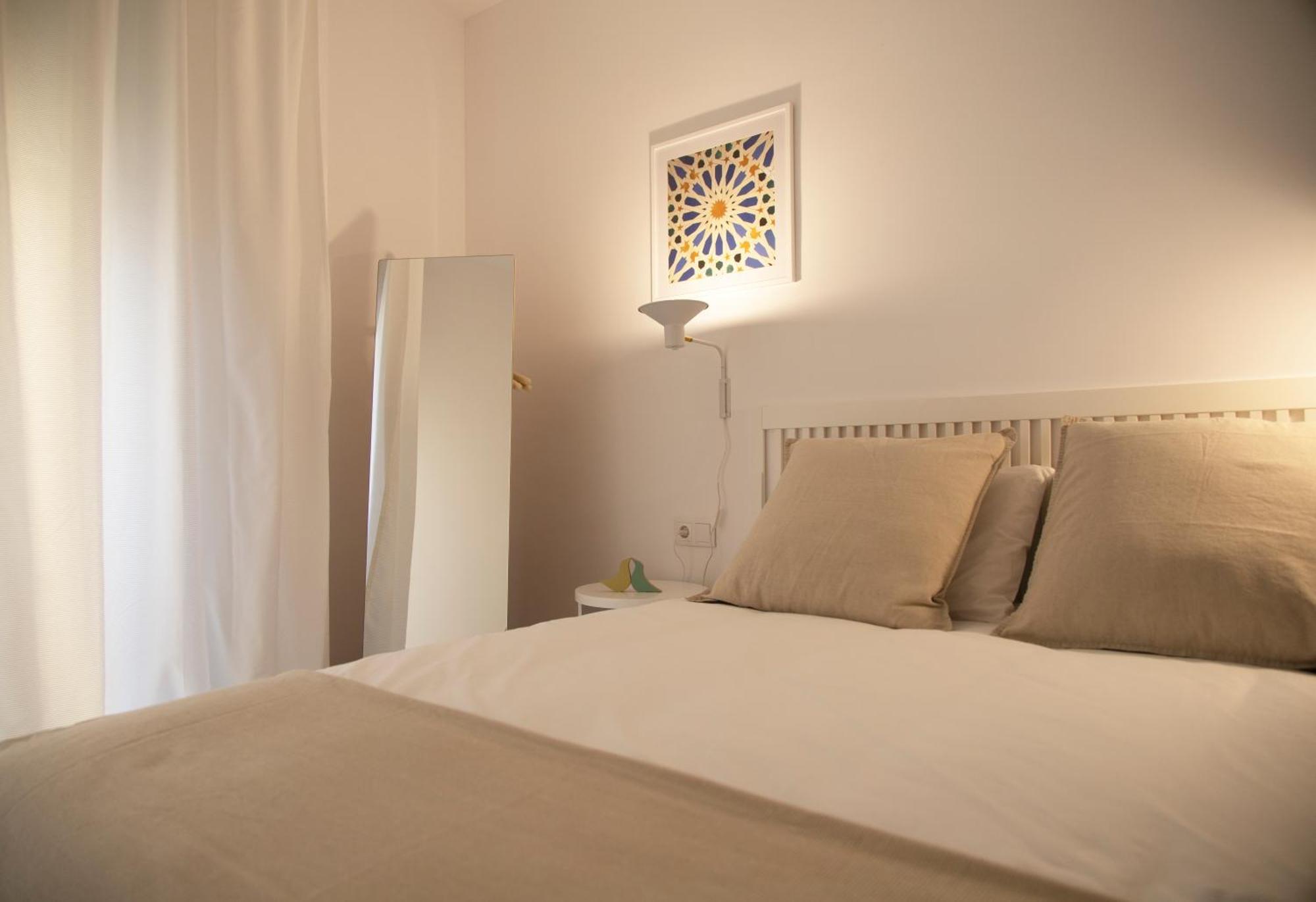 Reyes Catolicos II Suite Apartment Sevilha Exterior foto